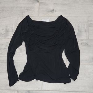 Worthington black poly ruched upper front long sleeve stretch knit top M